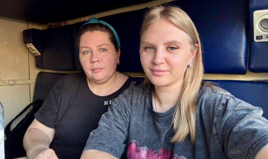Оренбургские врачи помогают детям из Перевальского района ЛНР