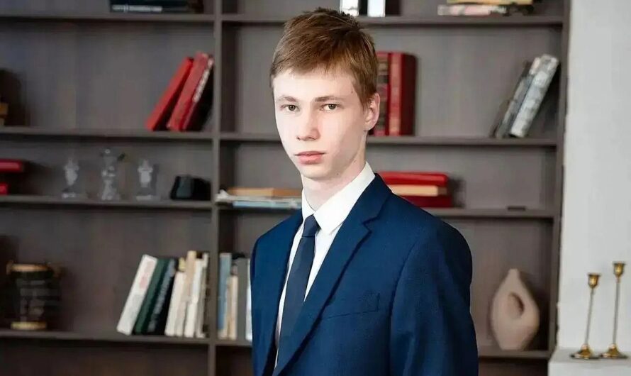 Выпускник из Оренбурга набрал 300 баллов на ЕГЭ