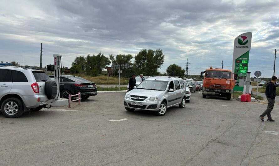 Глава Ясненского округа проверила ситуацию на городской АЗС 