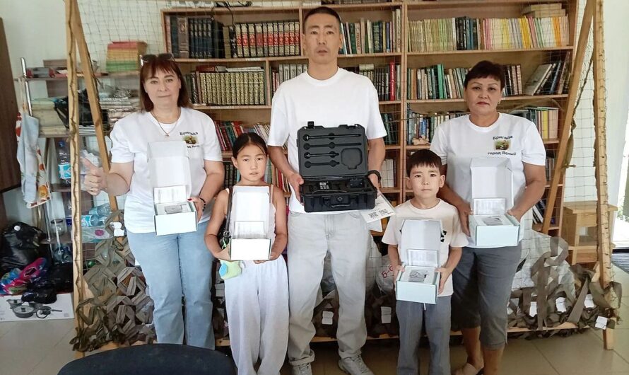 «Бригада Z» Ясного передала бойцу СВО анализатор дронов и радиостанции